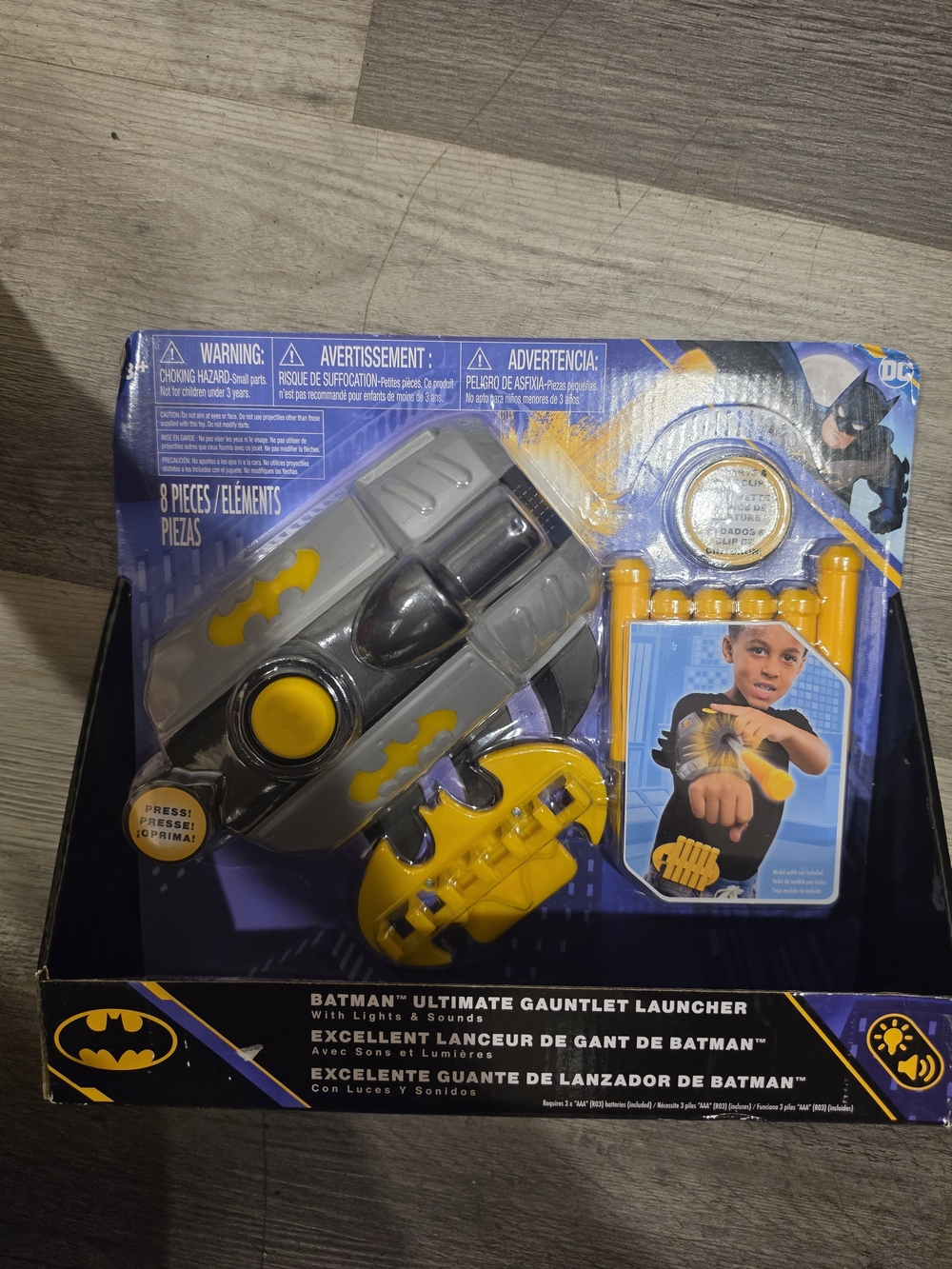 Batman Yellow & Black Ultimate Gauntlet Launcher Action Toy